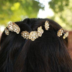 2 NWT GOLDEN MESH CRYSTAL STUDDED BRIDAL HAIRPINS